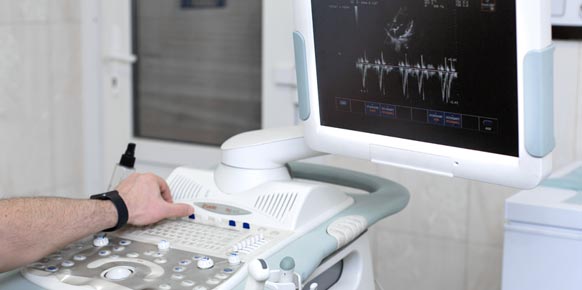 Medical-Device-Interfaces-Housing-and-Finishing-582x290-1 Medical-Device-Interfaces-Housing-and-Finishing